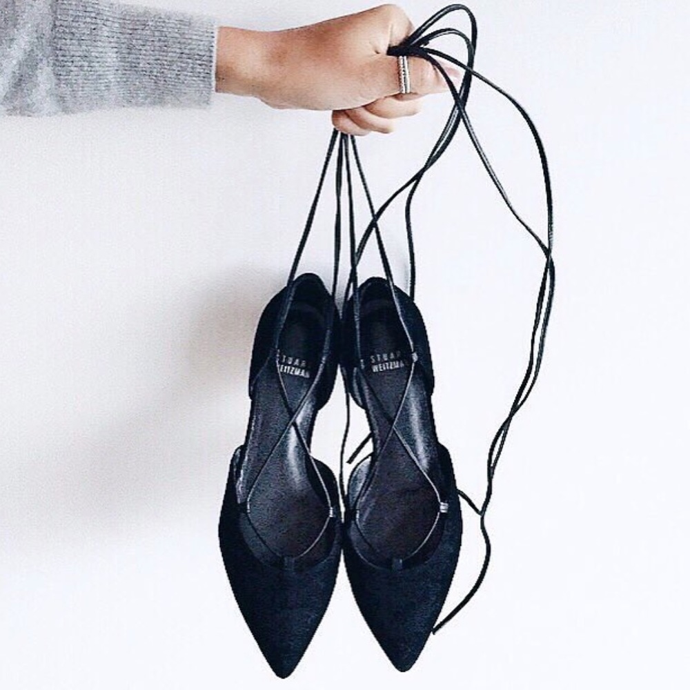 #inourshoes 🔥 Stuart Weitzman 🔥